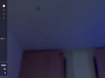 Bitchofsun  live sex cam