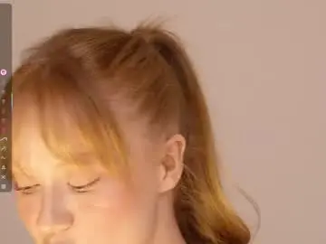 Cute_shine  live sex cam