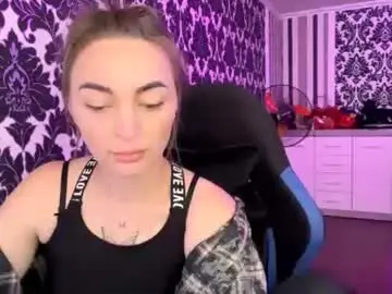 Darkpulse93  live sex cam