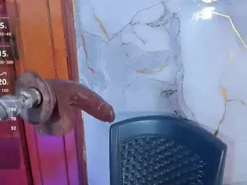 Dayan_ken  live sex cam