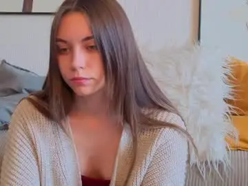 Dutifulandwet  live sex cam