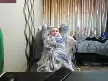 Jennideep  live sex cam