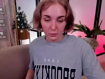 Lushcherry  live sex cam