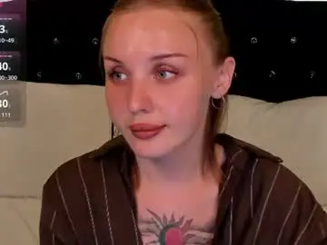 Lushcherry  live sex cam