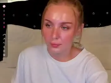 Lushcherry  live sex cam