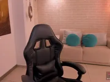 Mayamoretti  live sex cam