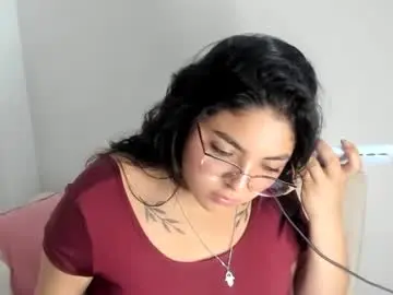 Moralesmartinezlaura11  live sex cam