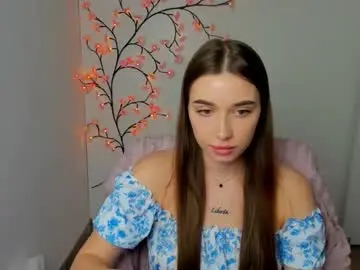 Mysticamelia  live sex cam