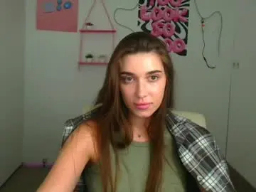 Mysticamelia  live sex cam