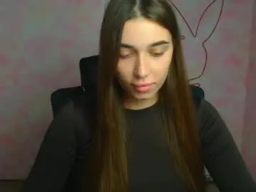 Mysticamelia  live sex cam