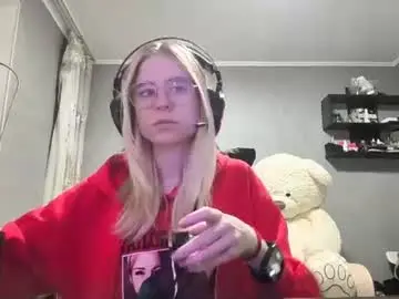 Odiliahancey  live sex cam
