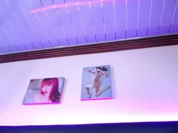 Selenemore  live sex cam