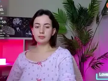 Sweetiekendl  live sex cam