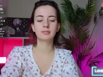 Sweetiekendl  live sex cam