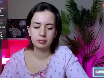 Sweetiekendl  live sex cam