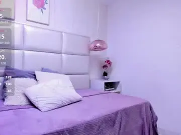 Xara_u  live sex cam