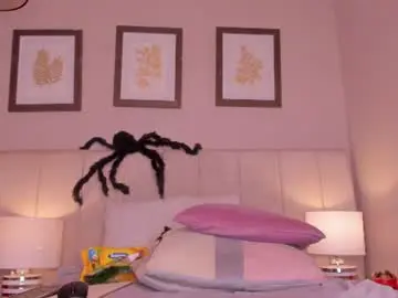 Zoe_sky_  live sex cam