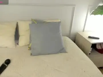 Zoebm_  live sex cam