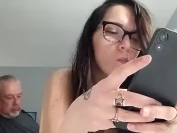 Bella_desire69  live sex cam