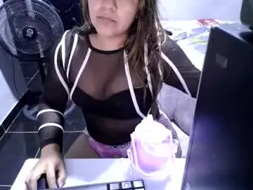 Catalina1073714390  live sex cam