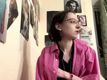 Consuelamcelwaine  live sex cam