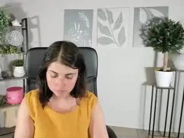 Elara_starfall  live sex cam