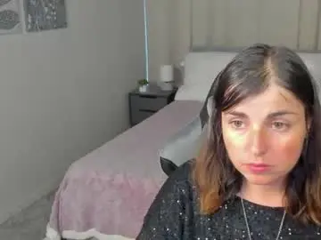 Elara_starfall  live sex cam