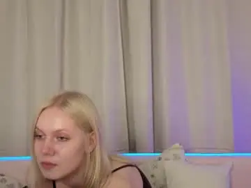 Ettiehildred  live sex cam