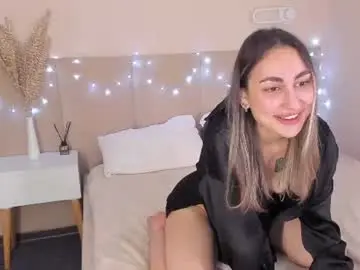 Fly_ari  live sex cam
