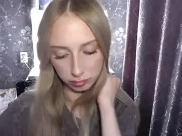 Jennalomer  live sex cam