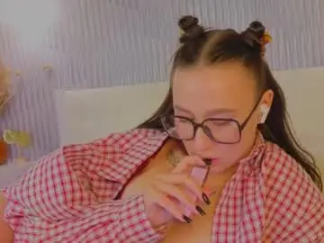 Jennifer_richh  live sex cam