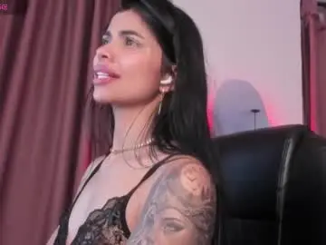 Mia__star1  live sex cam