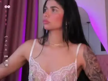 Mia__star1  live sex cam