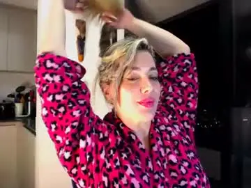 Myahangel  live sex cam