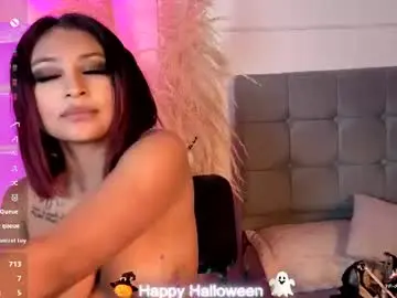 Naia_cruzz  live sex cam