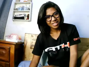 Noa532  live sex cam