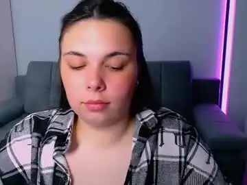 Queenofthesense  live sex cam