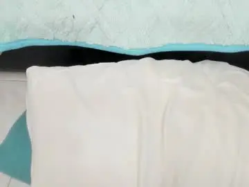 Scarlettt_doll  live sex cam