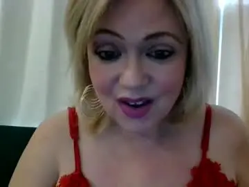 Sweettooth888  live sex cam