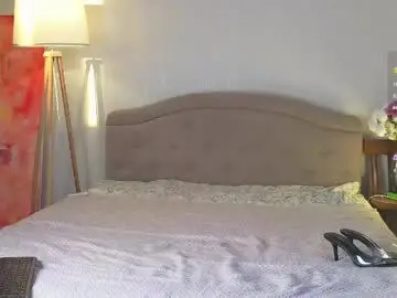 Tasha_miu  live sex cam