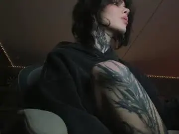 Uwu_eva  live sex cam