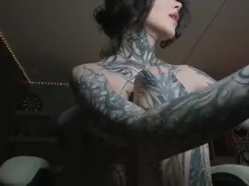 Uwu_eva  live sex cam
