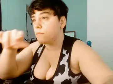 Almondonwheels  live sex cam