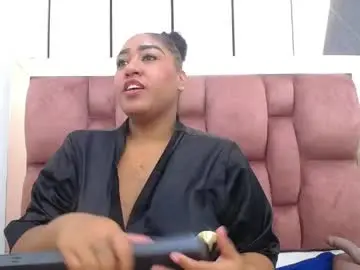 Arianna_pearl  live sex cam