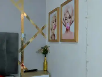 Caro_danna  live sex cam