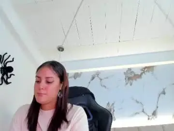 Chaeyounng  live sex cam