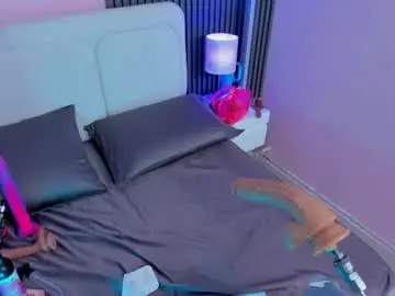 Clawdeen__wolf  live sex cam