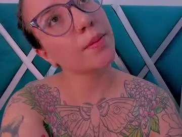 Deva_blue  live sex cam
