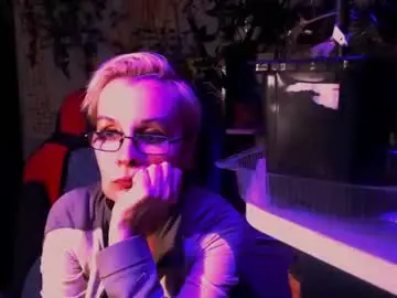 Helgahimmele  live sex cam