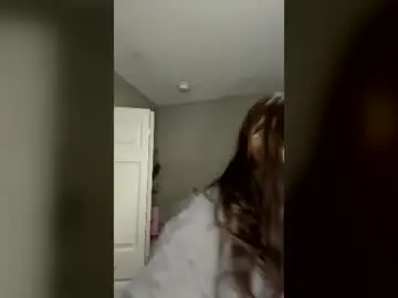 Lindsey953  live sex cam